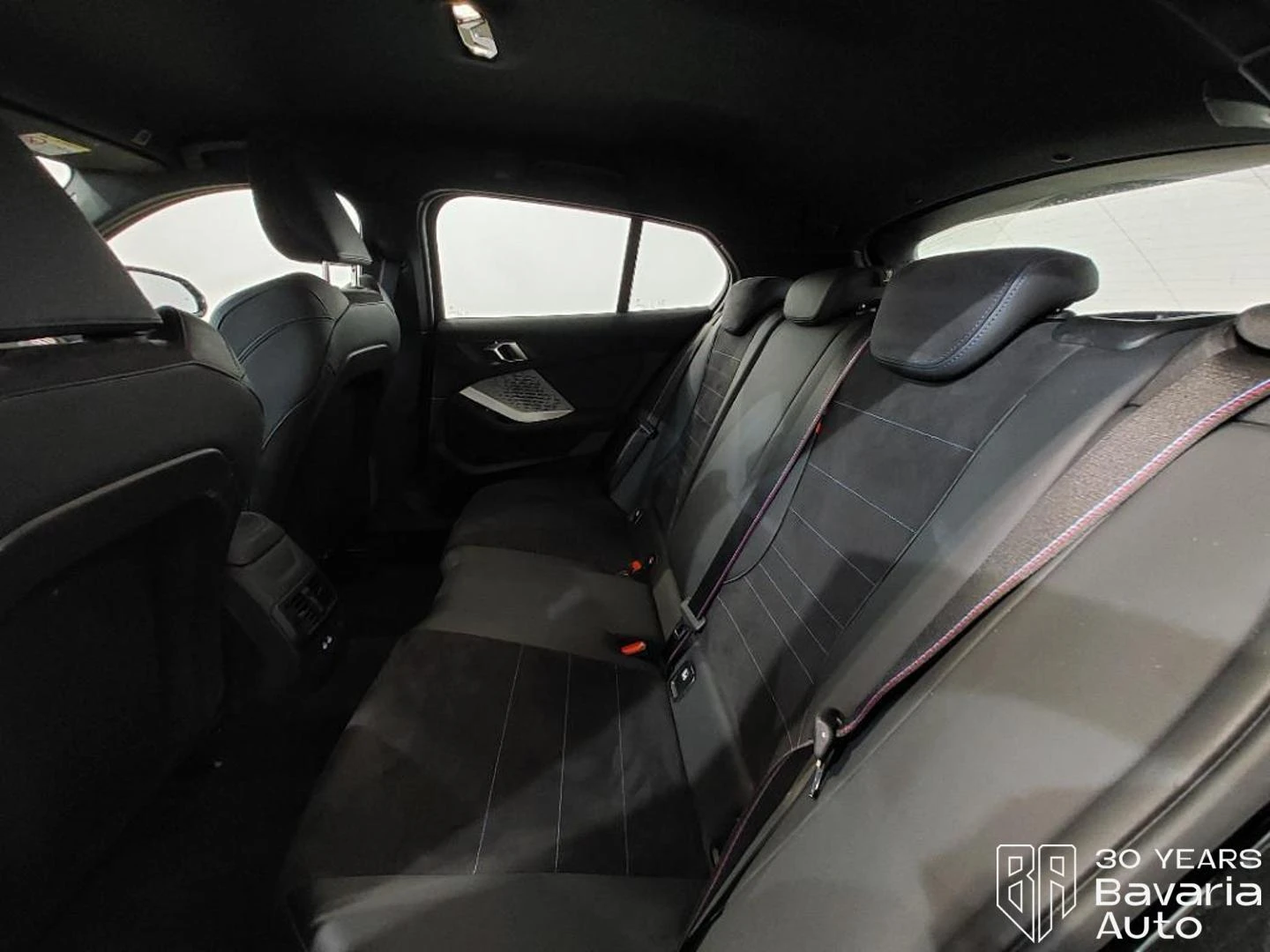 BMW 120 M Sport Paket, снимка 10 - Автомобили и джипове - 55171346