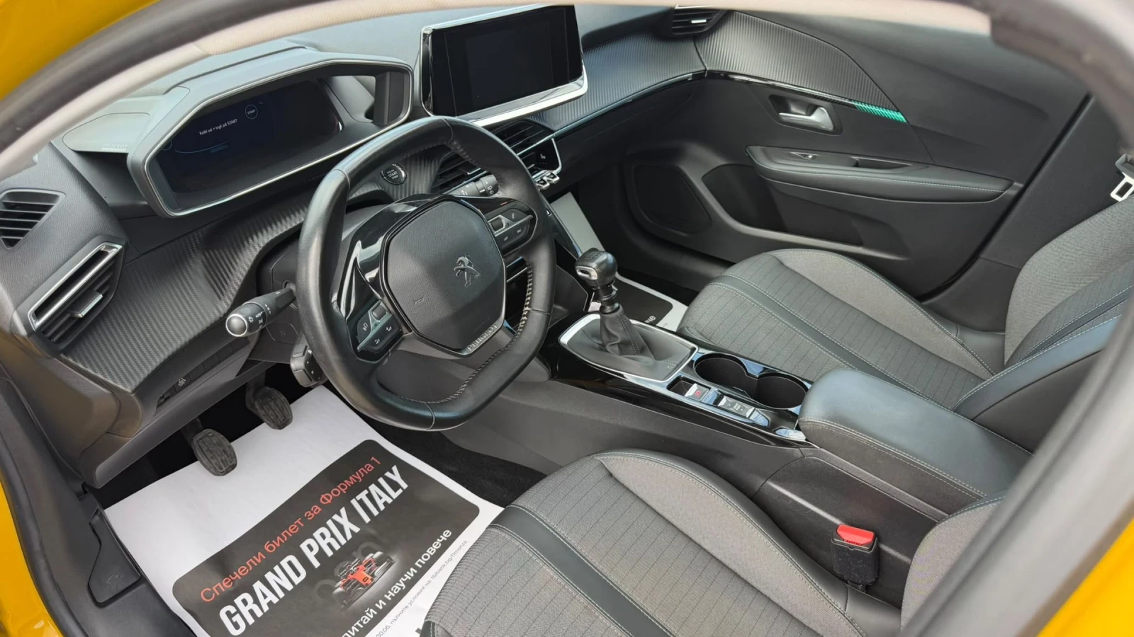 Peugeot 208 Allure, снимка 10 - Автомобили и джипове - 55310000