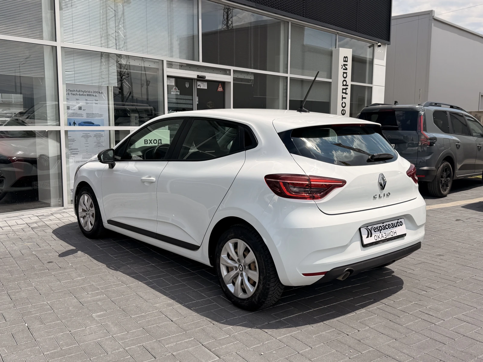 Renault Clio 1000 куб.см / 100 к.с. / Еco-G, снимка 6 - Автомобили и джипове - 55378914