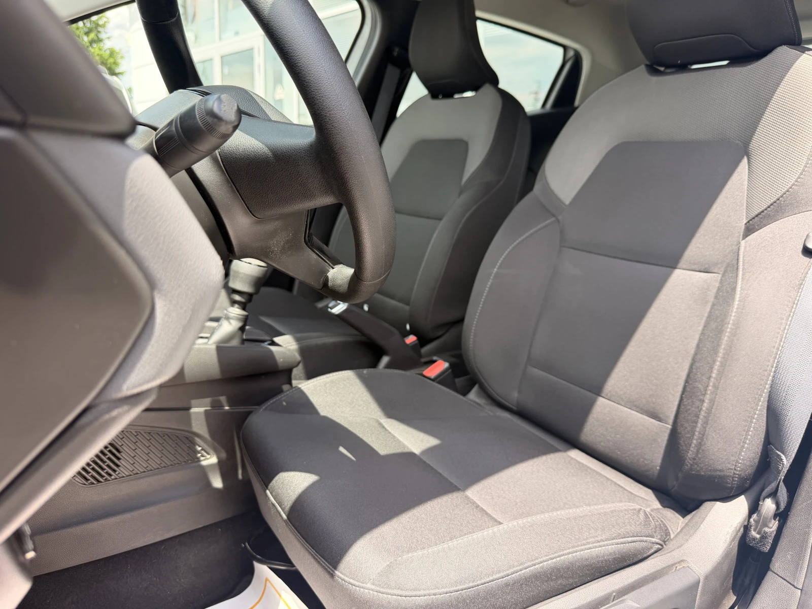 Renault Clio 1000 куб.см / 100 к.с. / Еco-G, снимка 11 - Автомобили и джипове - 55378914