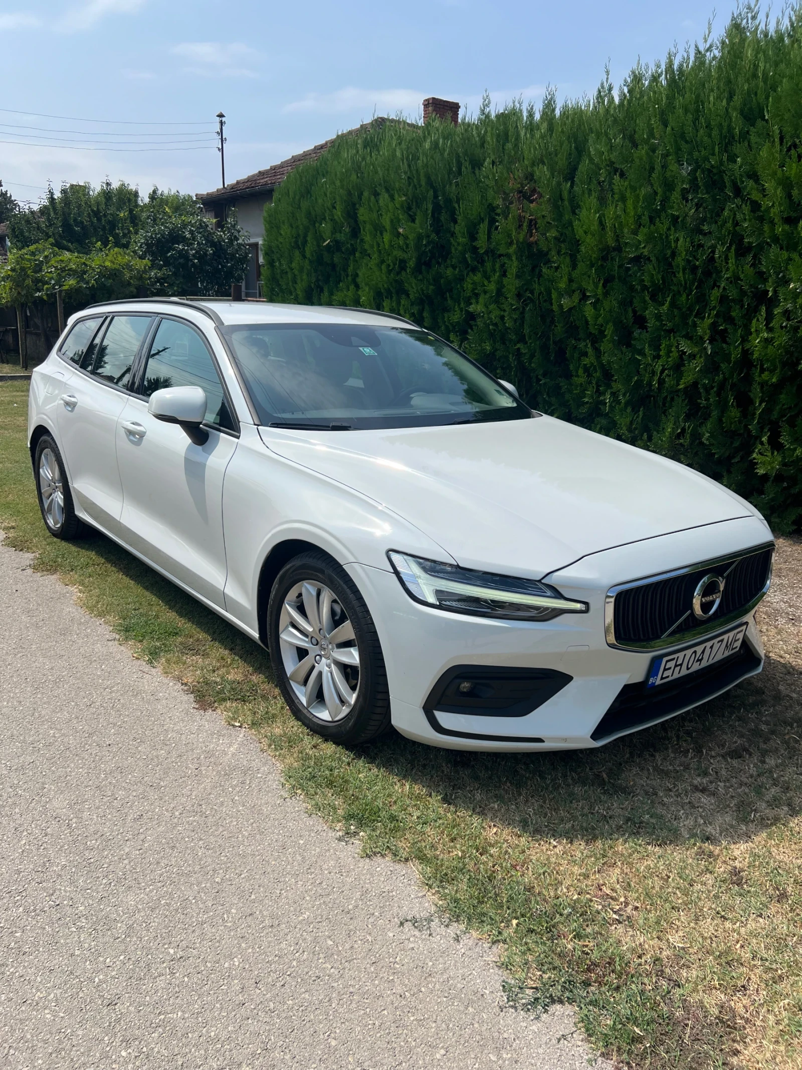 Volvo V60, снимка 2 - Автомобили и джипове - 55602514