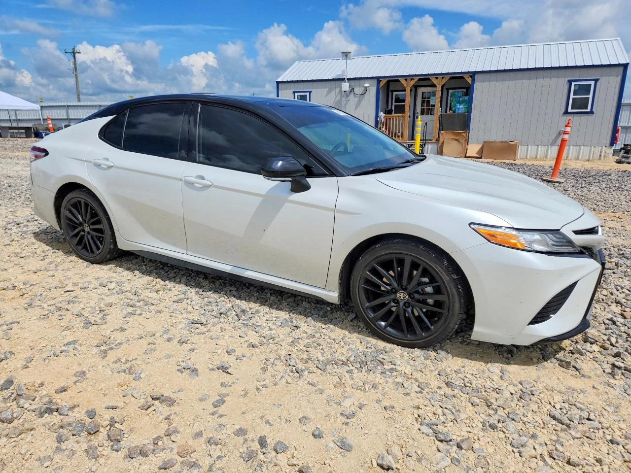 Toyota Camry 3.5l Xse V6, снимка 4 - Автомобили и джипове - 56041360