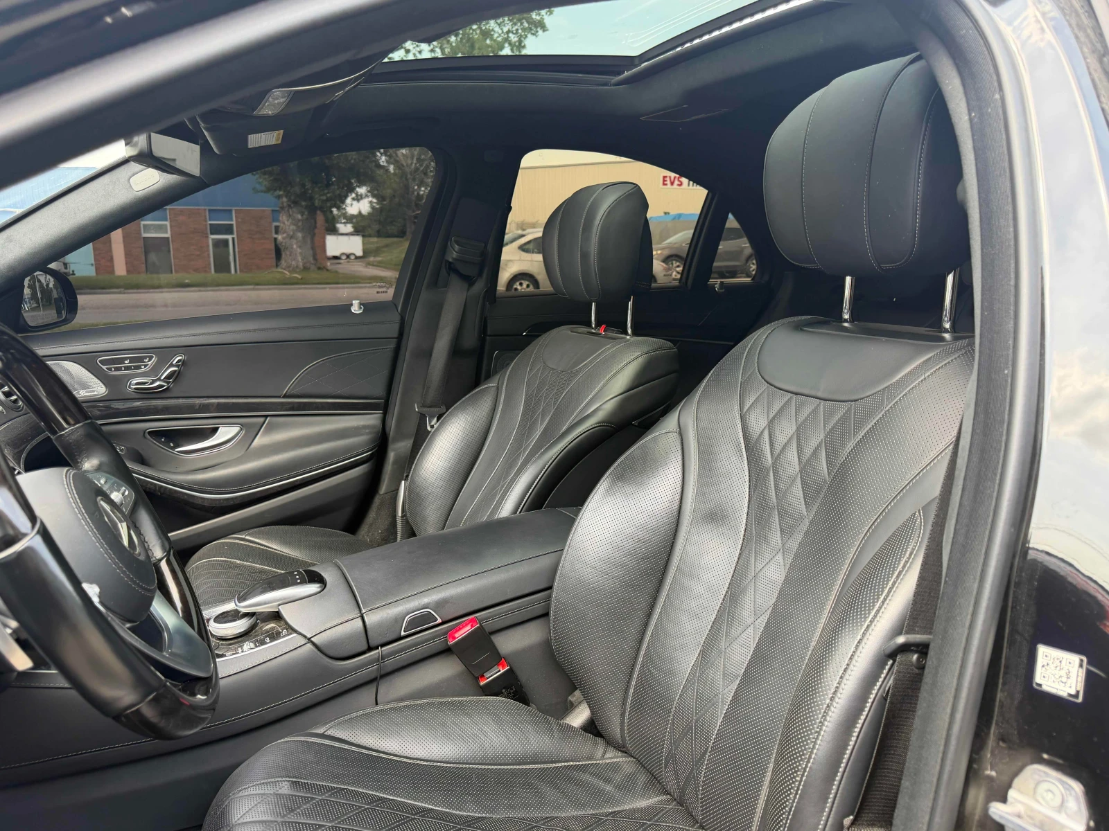 Mercedes-Benz S 560 * АВТОКРЕДИТ БЕЗ ПЪРВОНАЧАЛНА ВНОСКА* , снимка 15 - Автомобили и джипове - 56063520