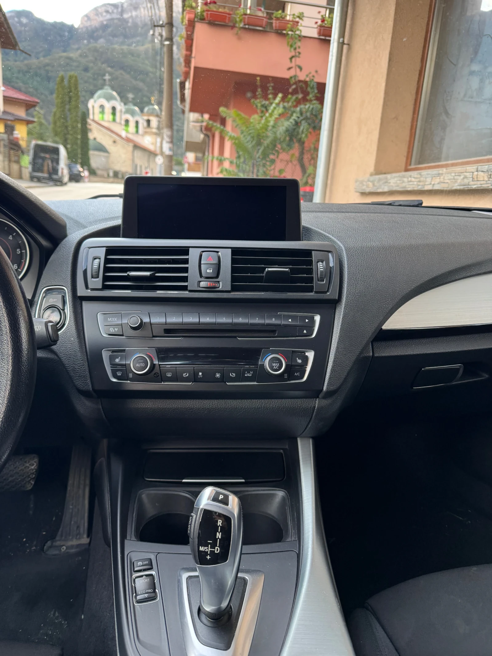 BMW 120 D, снимка 9 - Автомобили и джипове - 56230460