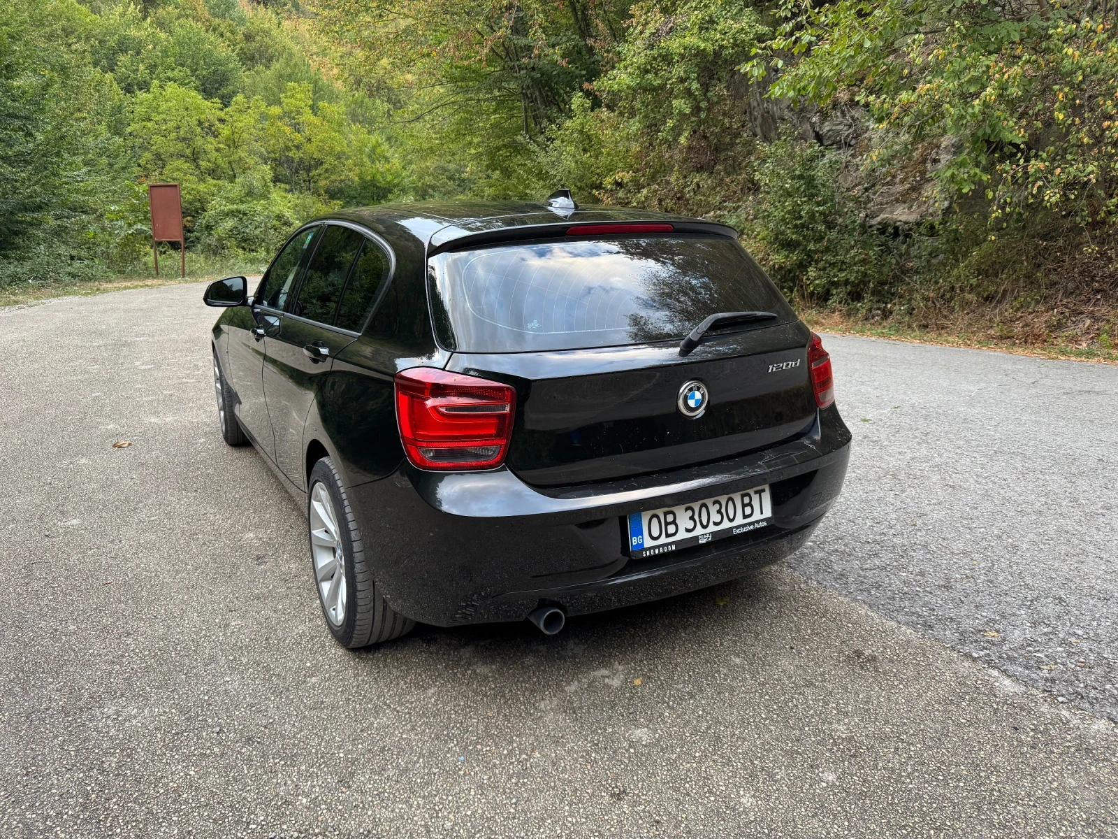 BMW 120 D, снимка 5 - Автомобили и джипове - 56230460