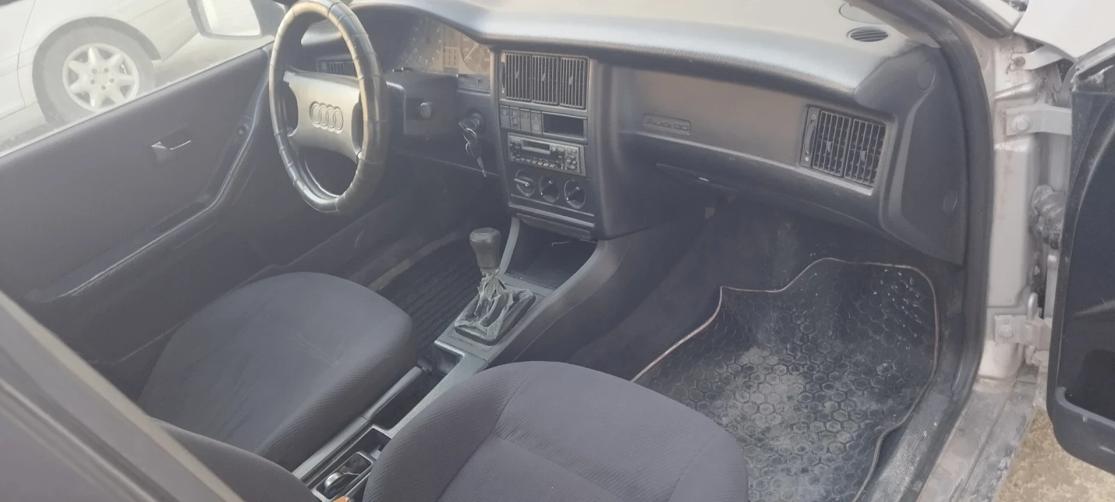 Audi 80 B4, снимка 12 - Автомобили и джипове - 56271048