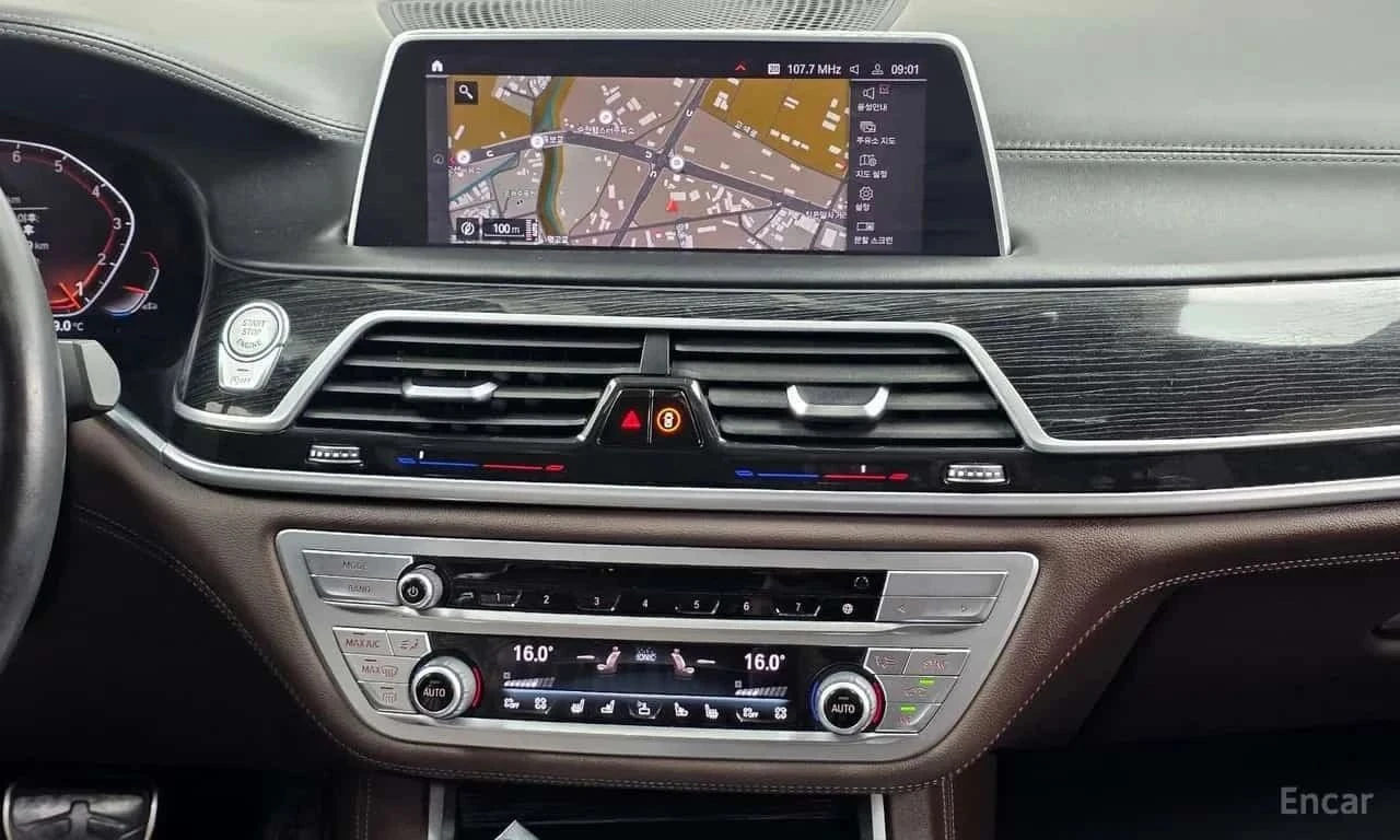 BMW 740, снимка 14 - Автомобили и джипове - 56726672