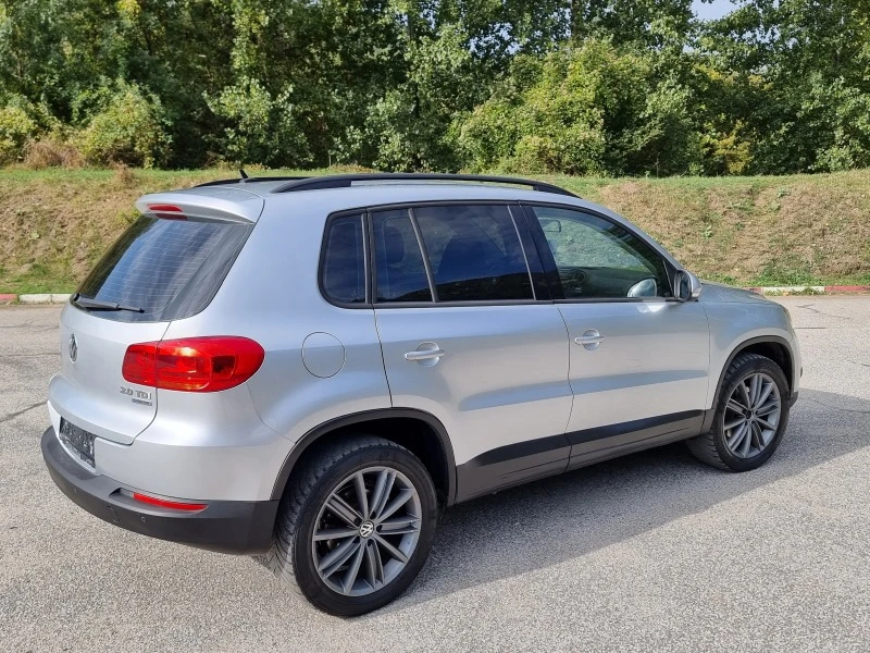 VW Tiguan 2.0 Facelift/Klimatronik/Euro-5, снимка 6 - Автомобили и джипове - 42364068