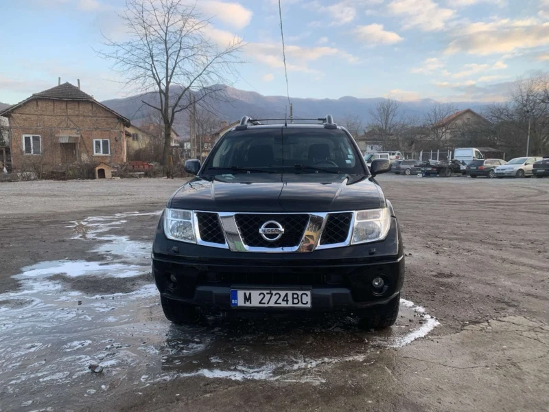 Nissan Navara 2.5, снимка 1 - Автомобили и джипове - 49380173