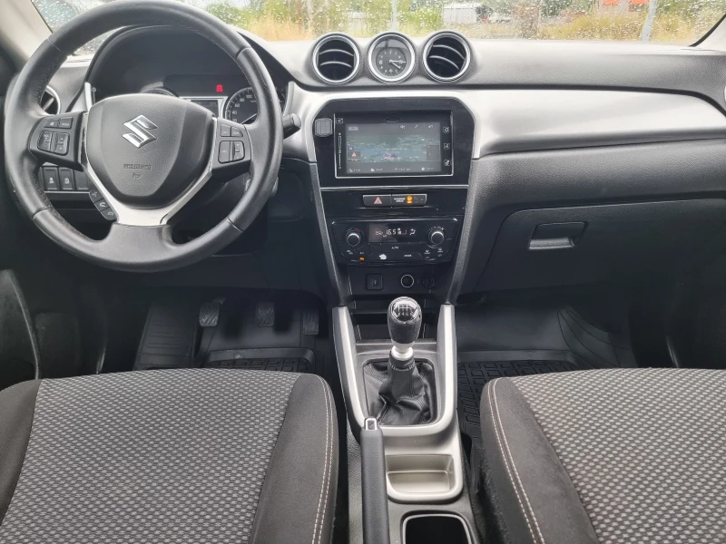 Suzuki Vitara 1.6 DDIS, снимка 9 - Автомобили и джипове - 51205670