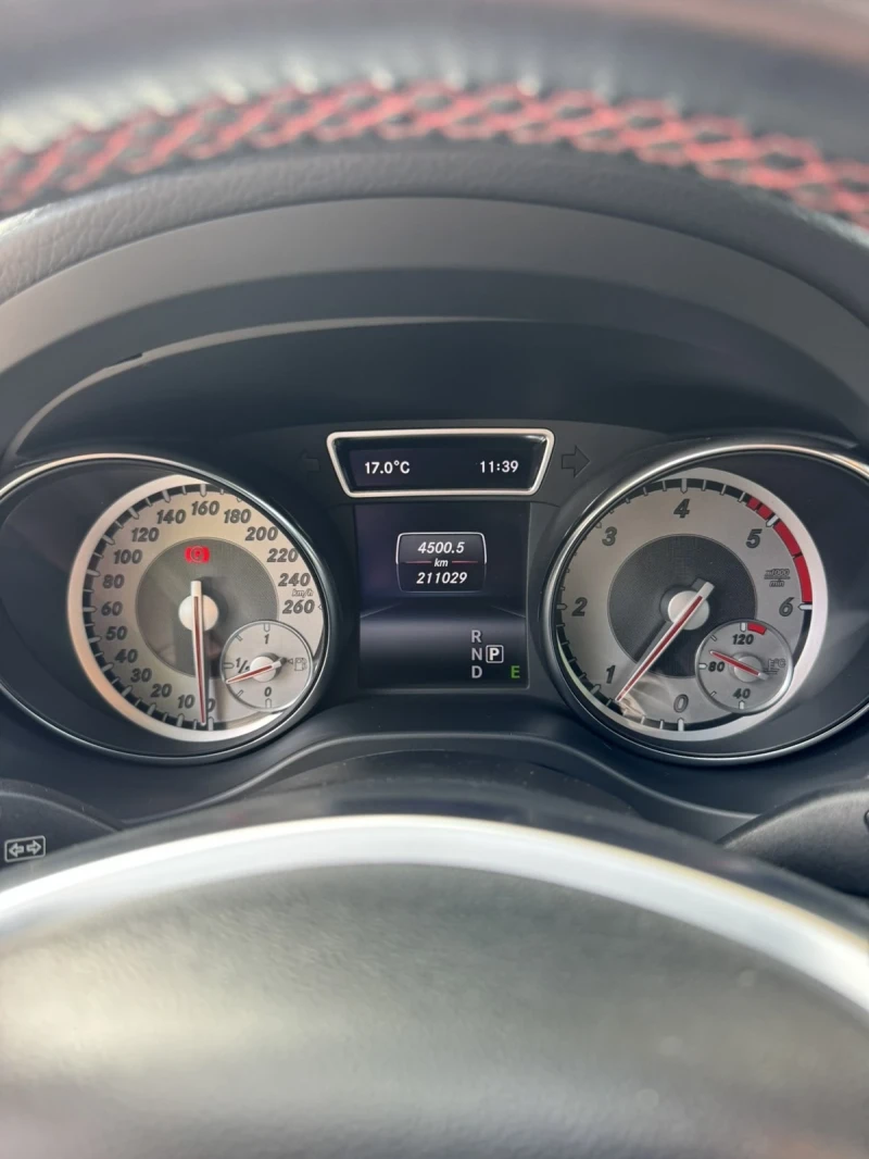 Mercedes-Benz GLA 220, снимка 16 - Автомобили и джипове - 52269116