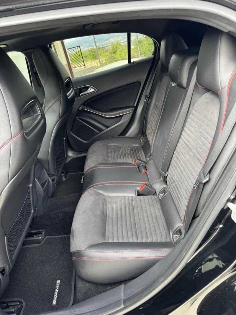 Mercedes-Benz GLA 220, снимка 10 - Автомобили и джипове - 52269116