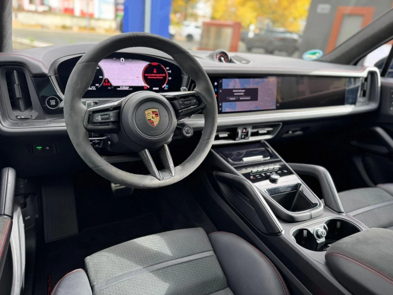 Porsche Cayenne GTS/FACELIFT/SPORT DESIGN/SPORT CHRONO/BOSE/PANO/, снимка 5 - Автомобили и джипове - 52177694
