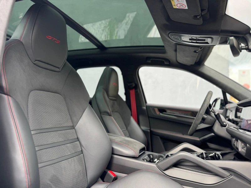 Porsche Cayenne GTS/FACELIFT/SPORT DESIGN/SPORT CHRONO/BOSE/PANO/, снимка 7 - Автомобили и джипове - 52177694