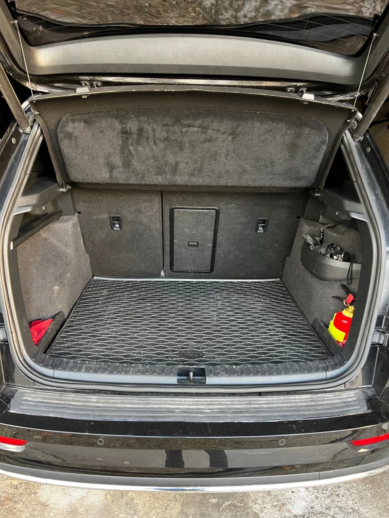 Skoda Karoq 2d 190ks 4* 4, снимка 11 - Автомобили и джипове - 52496172