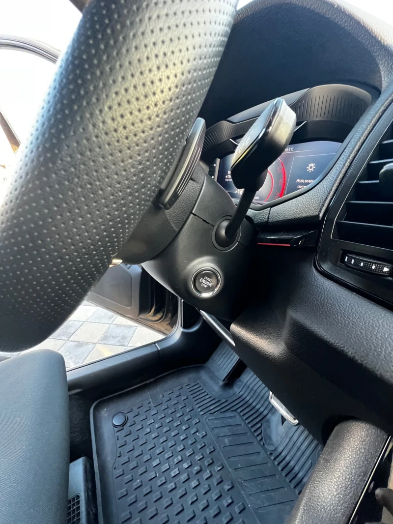 Skoda Karoq 2d 190ks 4* 4, снимка 13 - Автомобили и джипове - 52496172