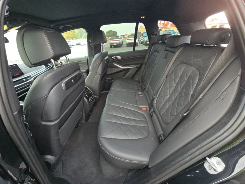 BMW X5 xDrive* Harman Kardon* Distronic* 360, снимка 12 - Автомобили и джипове - 52529674