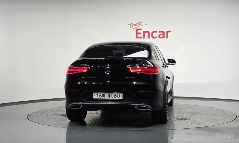 Mercedes-Benz GLC 220, снимка 4 - Автомобили и джипове - 52729644