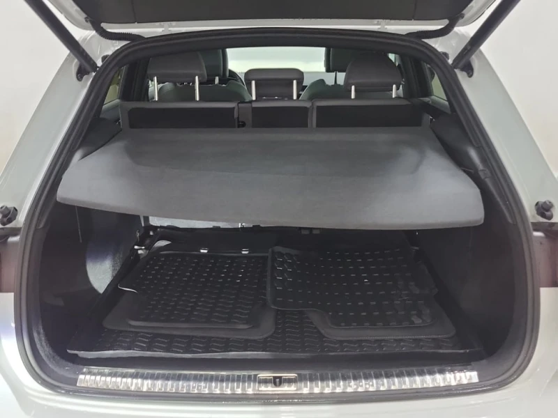 Audi Q3 * S LINE PREMIUM PLUS * CARFAX * БЕЗ ПЪРВОНАЧАЛНА , снимка 17 - Автомобили и джипове - 53241921