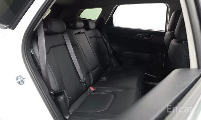 Kia Sportage Hybrid Prestige | ЗАДНА КАМЕРА | ОБДУХВАНЕ | , снимка 11 - Автомобили и джипове - 54044069