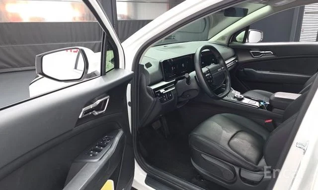 Kia Sportage Hybrid Prestige | ЗАДНА КАМЕРА | ОБДУХВАНЕ | , снимка 9 - Автомобили и джипове - 54044069