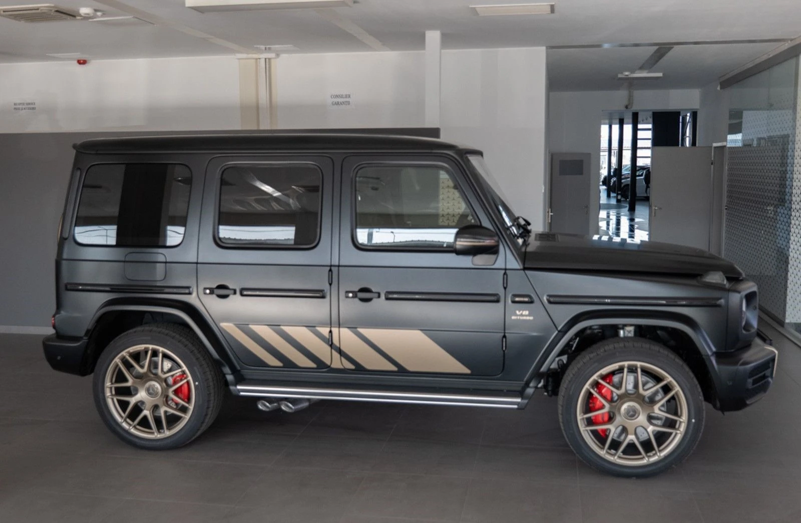 Mercedes-Benz G 63 AMG GRAND EDITION  - изображение 5