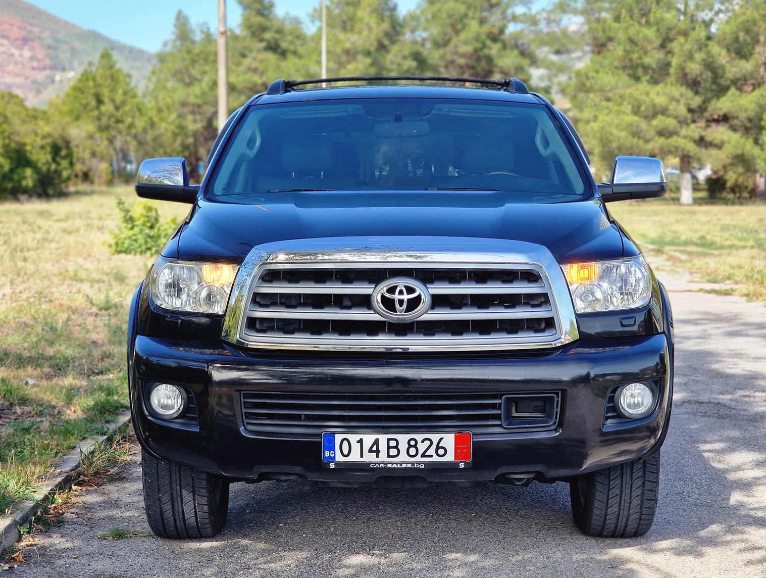 Toyota Sequoia 5.7 V8 Platinum - изображение 3