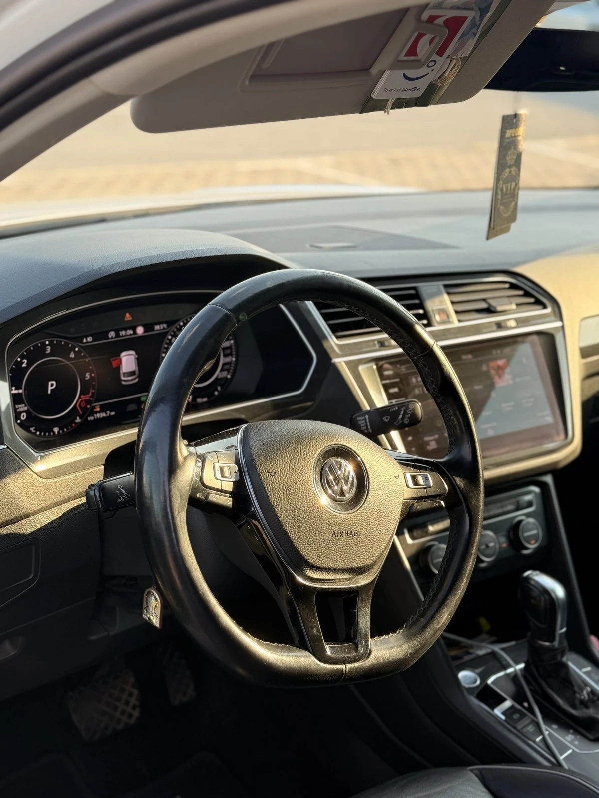 VW Tiguan  - изображение 10