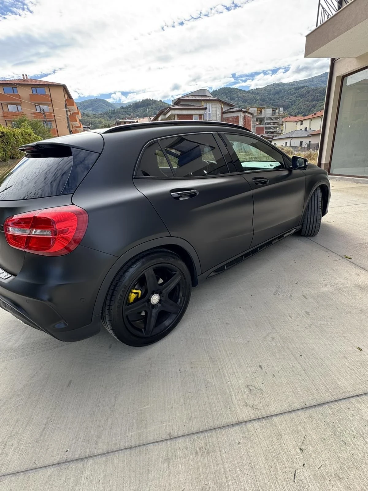 Mercedes-Benz GLA 220  - изображение 3