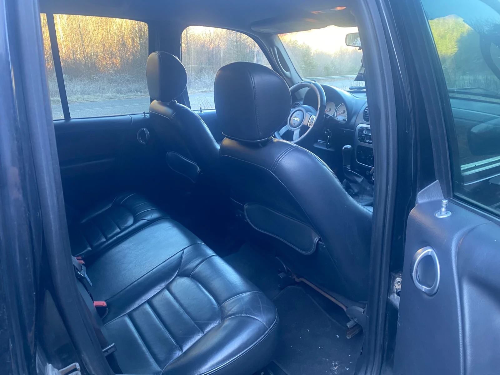 Jeep Cherokee 2.5 CRD - изображение 8