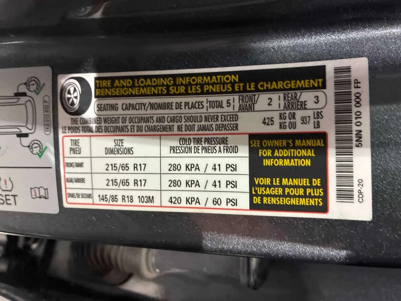 VW Tiguan * Trendline * CARFAX * , снимка 12 - Автомобили и джипове - 53924222