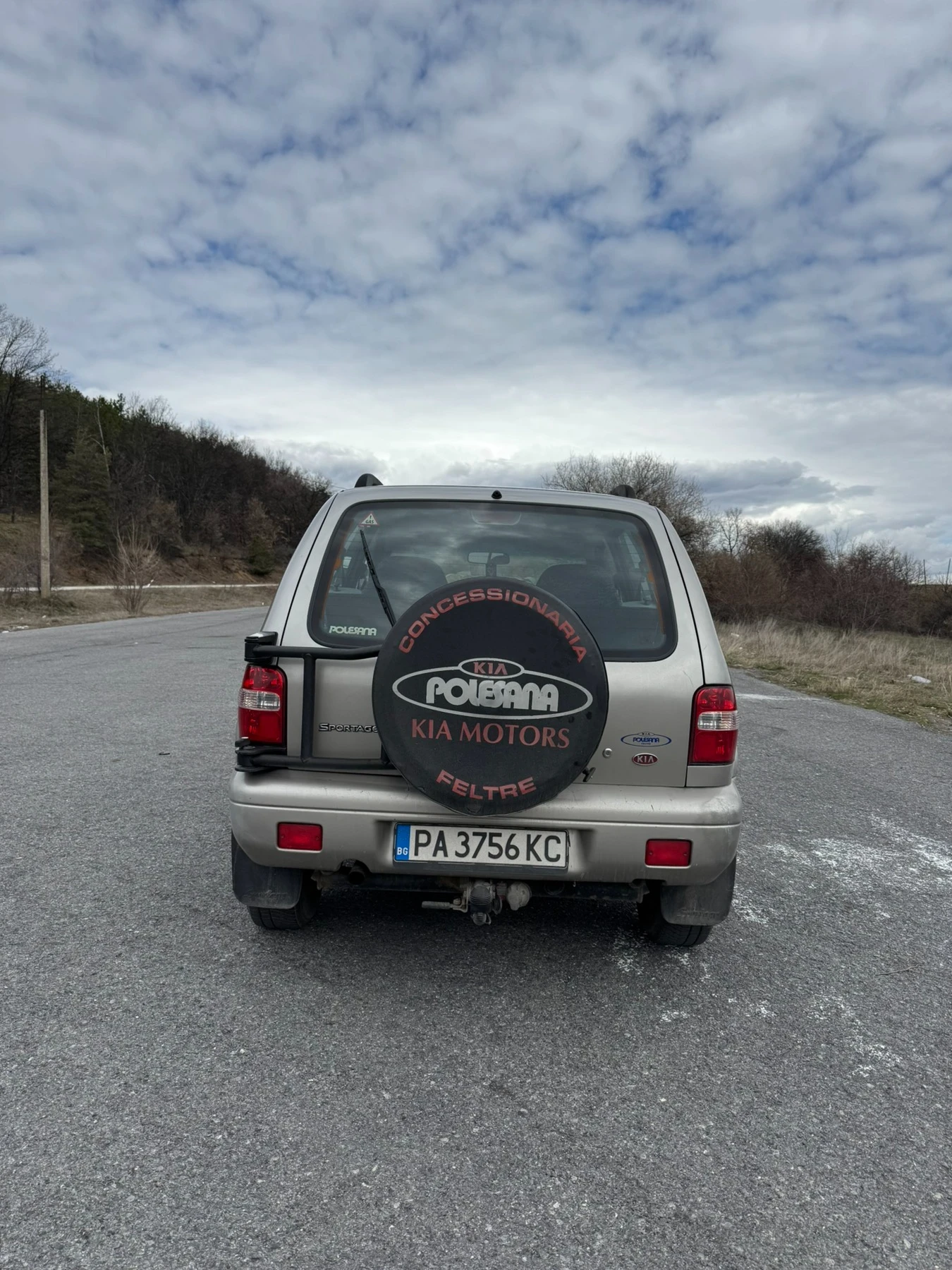 Kia Sportage 2.0 , снимка 6 - Автомобили и джипове - 54063914