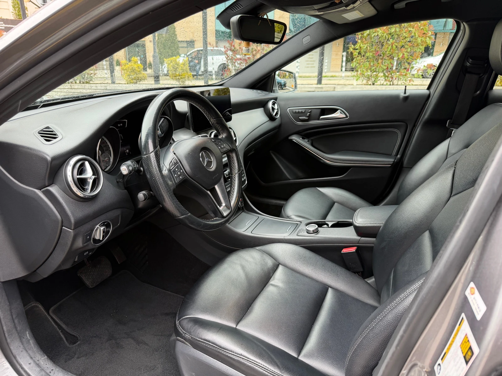 Mercedes-Benz GLA 250 4MATIC - AMG Пакет OFFROAD Пакет, снимка 9 - Автомобили и джипове - 54205947