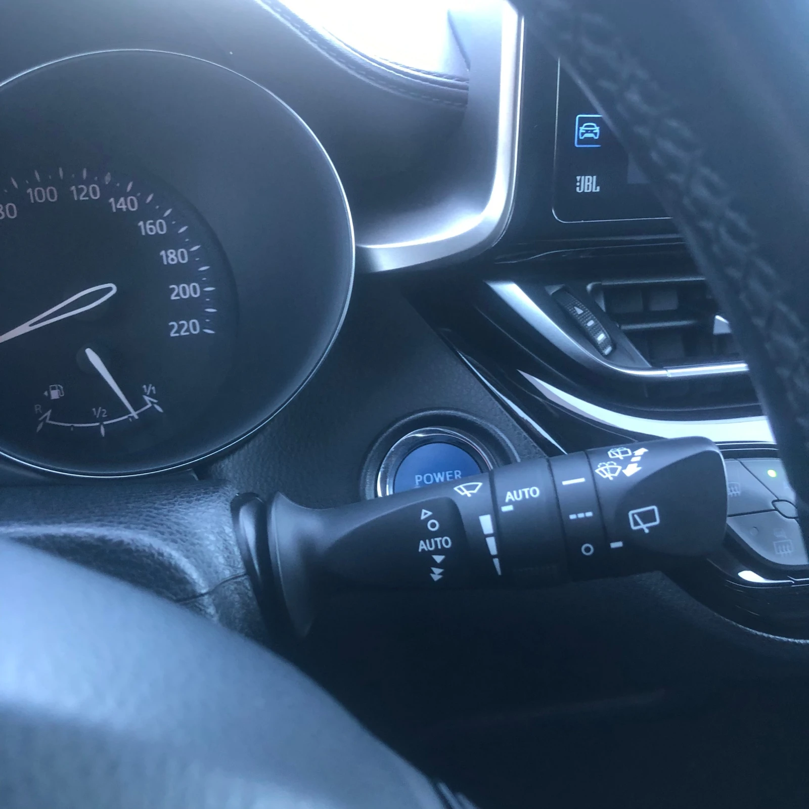 Toyota C-HR Classy 1.8 Hibrid | Mobile.bg � ����������� 14