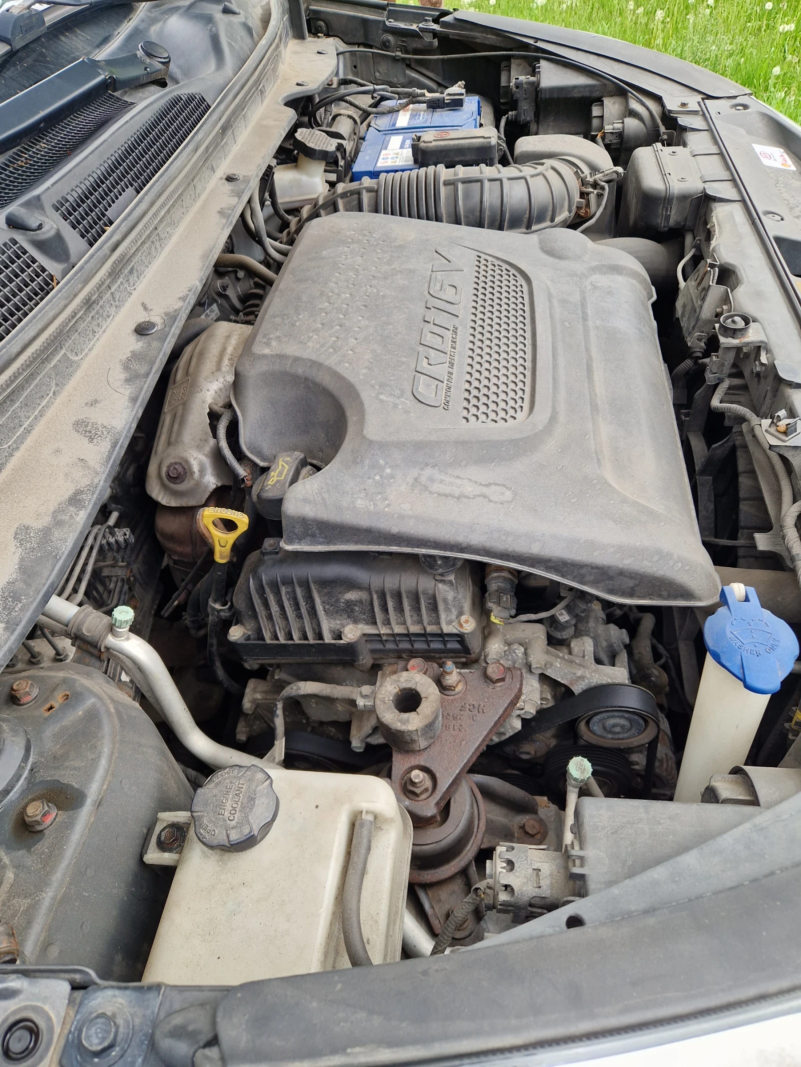 Kia Sportage Автоматик, снимка 11 - Автомобили и джипове - 54517852