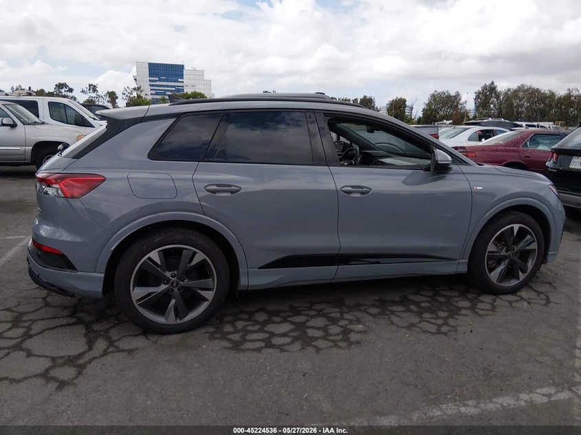 Audi Q4 E-Tron Premium 55 Quattro, снимка 13 - Автомобили и джипове - 54770088