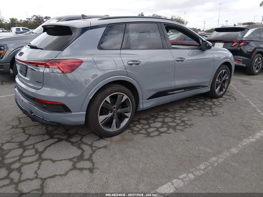 Audi Q4 E-Tron Premium 55 Quattro, снимка 4 - Автомобили и джипове - 54770088