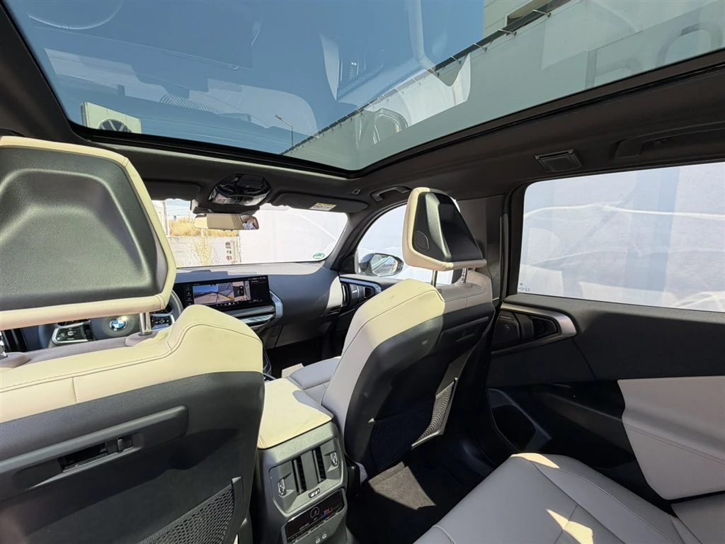 BMW X3 20d xDrive, снимка 11 - Автомобили и джипове - 55103141