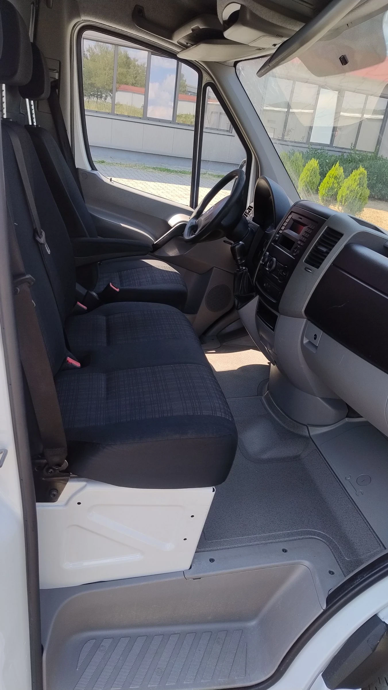 Mercedes-Benz Sprinter 316 2.2cdi БЕЗ ЗАБЕЛЕЖКИ - изображение 6