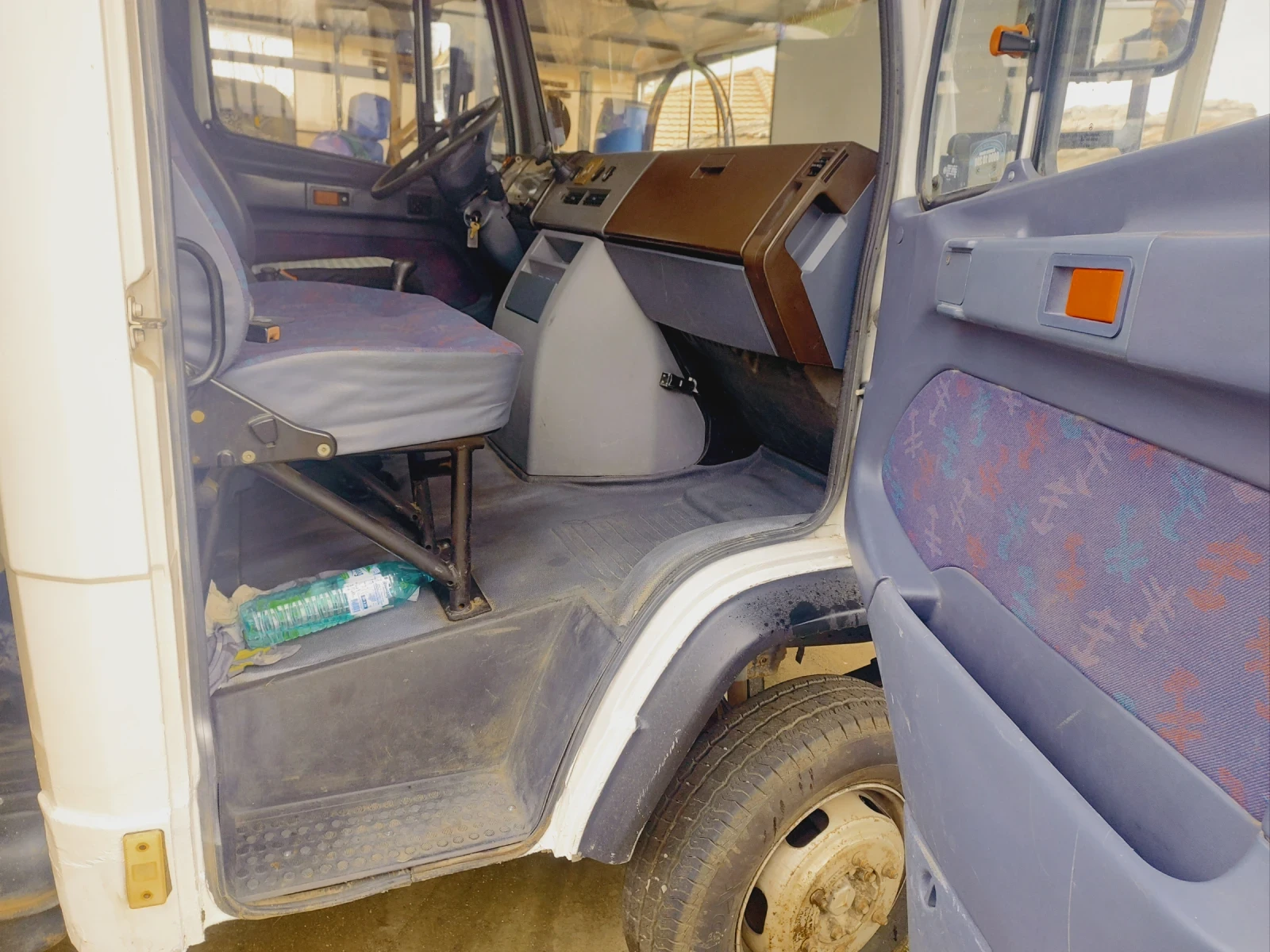 Mercedes-Benz Vario, снимка 8 - Бусове и автобуси - 54031864