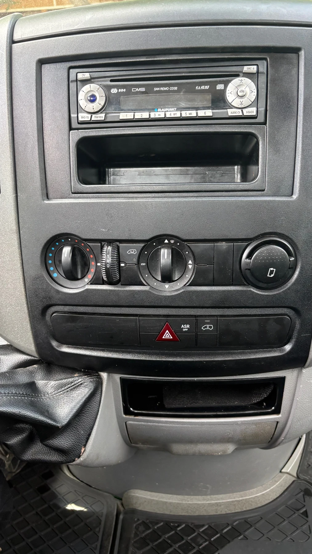 Mercedes-Benz Sprinter 316, снимка 14 - Бусове и автобуси - 55539892