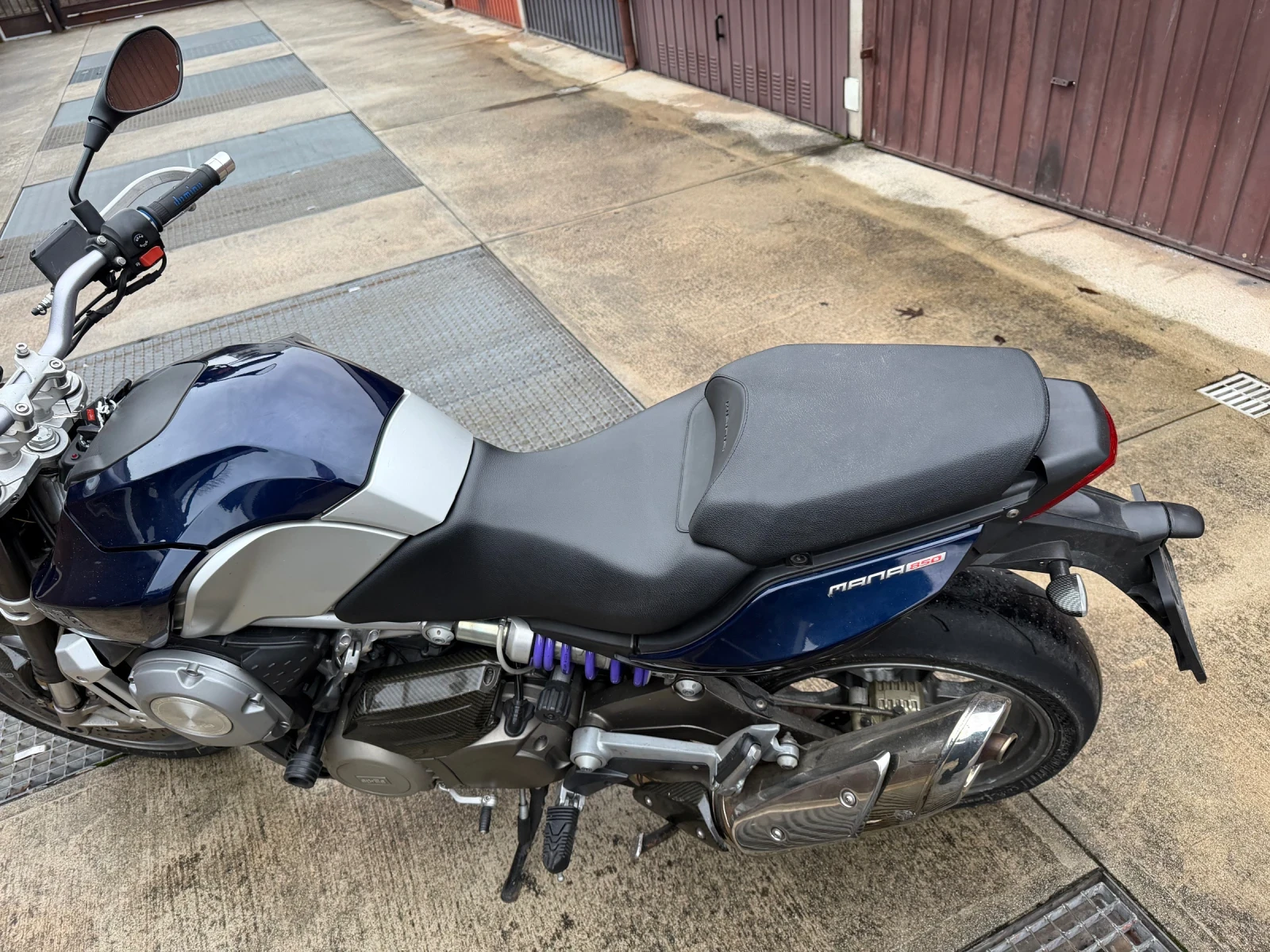 Aprilia Mana  - изображение 10