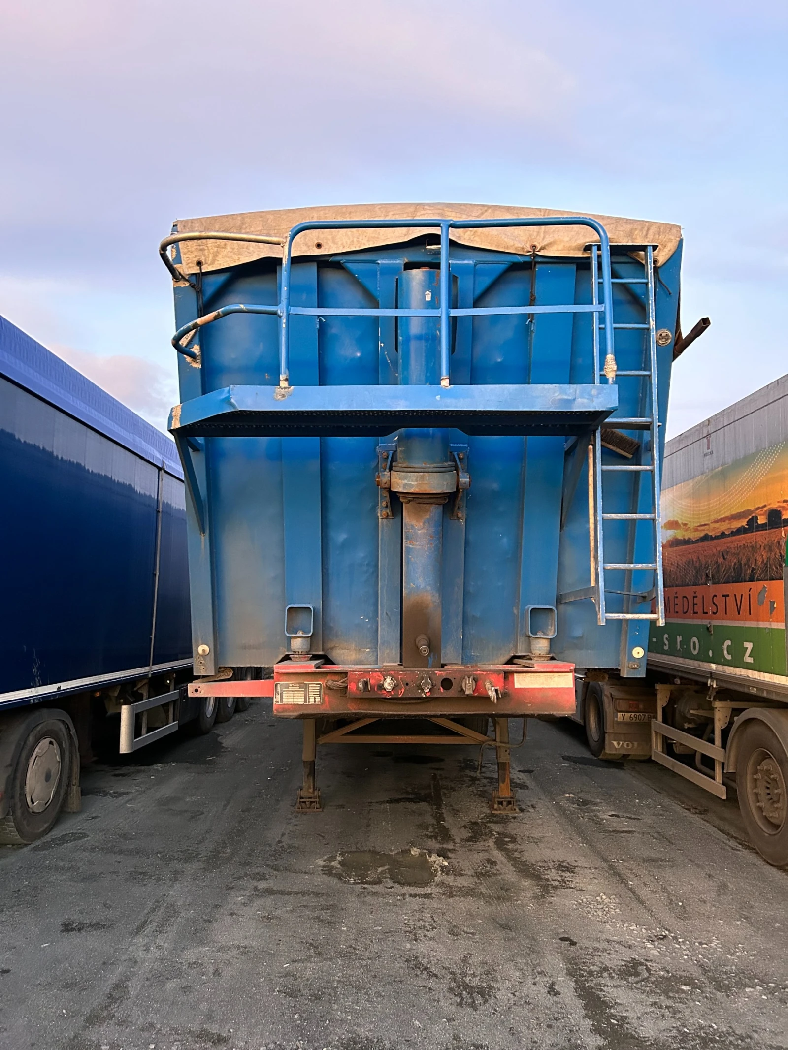 ����������� Stas | Mobile.bg � ����������� 1