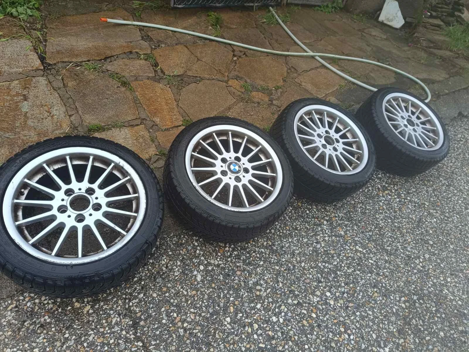    225/45R17  BMW 330 | Mobile.bg   3