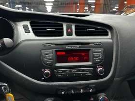 Kia Ceed Автоматик/1.6d 128 к.с./ГАРАНЦИЯ/БАРТЕР/ЛИЗИНГ/, снимка 12