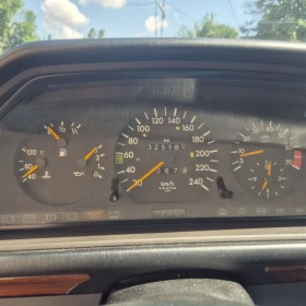 Mercedes-Benz E 230 НОВ ВНОС, снимка 12