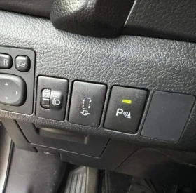 Toyota Auris 1.8 Hybrid, Full full full | Mobile.bg    7