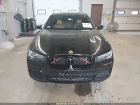 BMW 740 MPACK* PANO* AMBIENT* HARMAN - 28999 лв. / 14826.95 € - 92922966 2