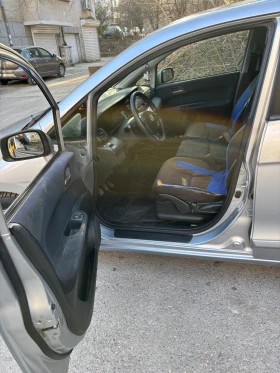 Honda Fr-v - 1800 € / 3520.49 лв. - 13724105 5