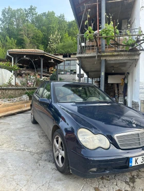 ����� �� �������� �� Mercedes-Benz C 220